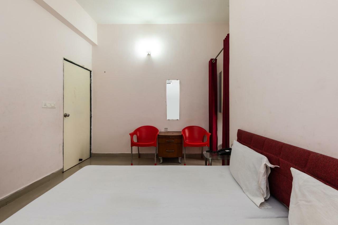 Spot On 48618 Vasundhara Gardens Hotel Bhopal Exterior foto