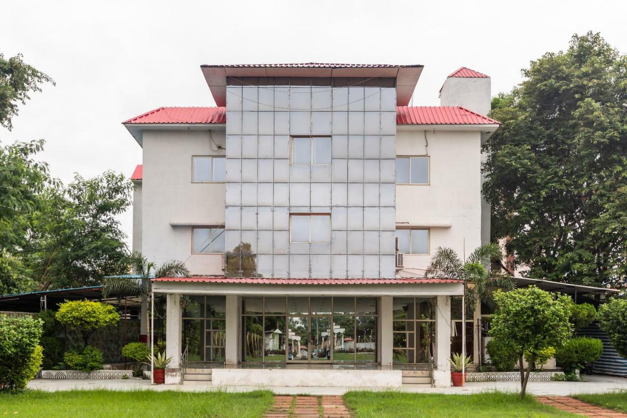 Spot On 48618 Vasundhara Gardens Hotel Bhopal Exterior foto